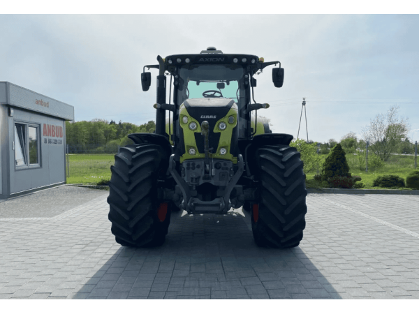 Трактор Claas Axion 820 (2015)