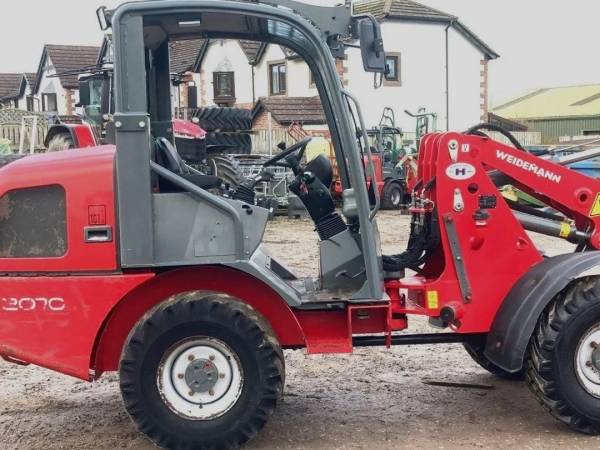 Навантажувач Weidemann 2070 CX50 (2011)