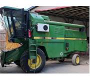 Комбайн John Deere 1055