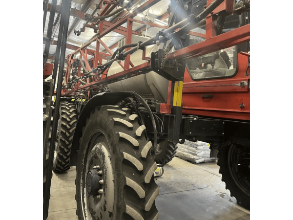 Самохідний обприскувач Case IH SPX3310 (2007)