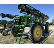 Обприскувач John Deere 4830