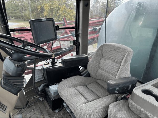 Самохідний обприскувач Case IH Patriot 4420 (2010)
