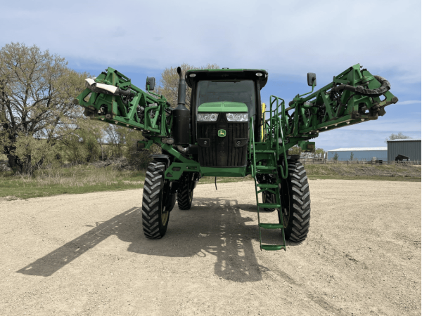 Обприскувач John Deere R4038 (2014)