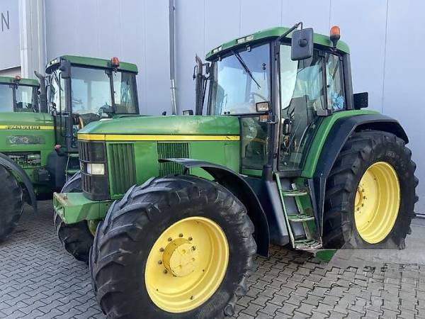Трактор John Deere 6910S (2001)