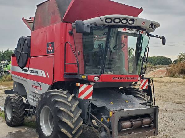 Комбайн Massey Ferguson 9795 (2011)
