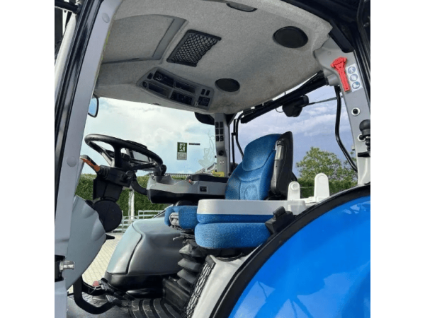 Трактор New Holland T7.210 (2014)