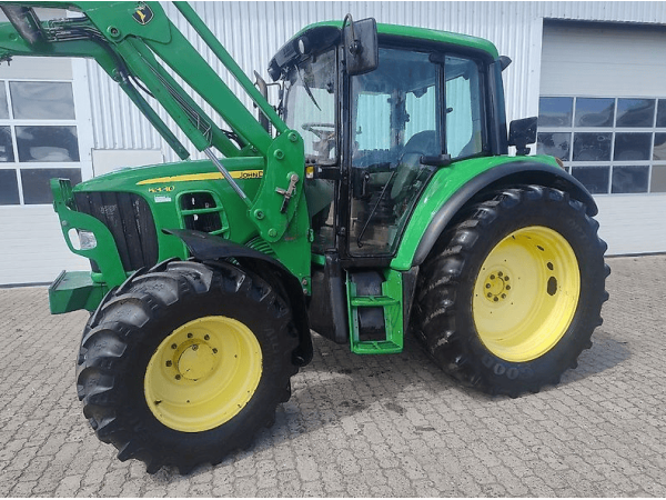 Трактор John Deere 6330 (2007)