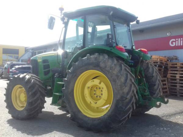 Трактор John Deere 6130D (2011)