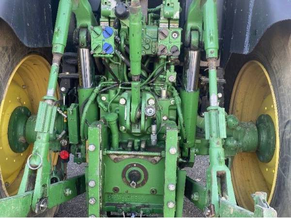 Трактор John Deere 6140R (2013)