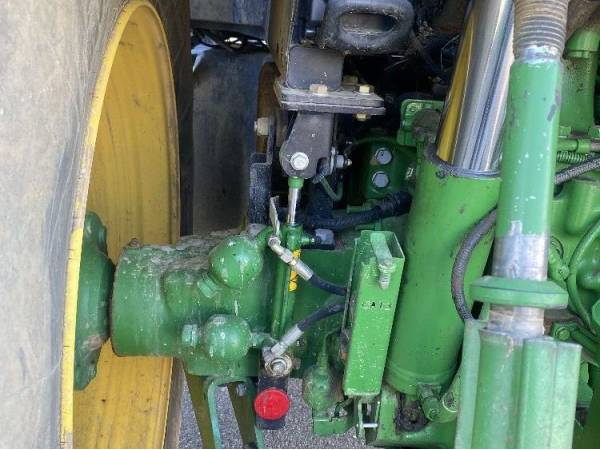 Трактор John Deere 6140R (2013)