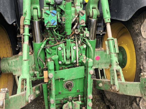 Трактор John Deere 6140R (2013)