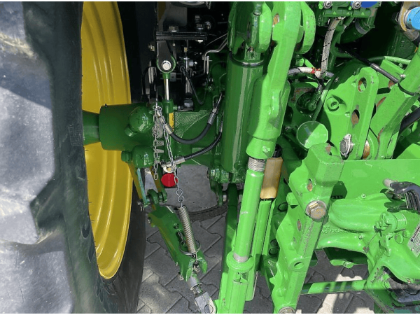 Трактор John Deere 6125R (2014)
