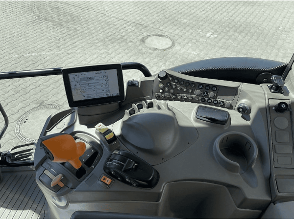 Трактор John Deere 6125R (2014)