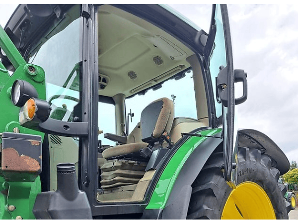 Трактор John Deere 6105R (2012)