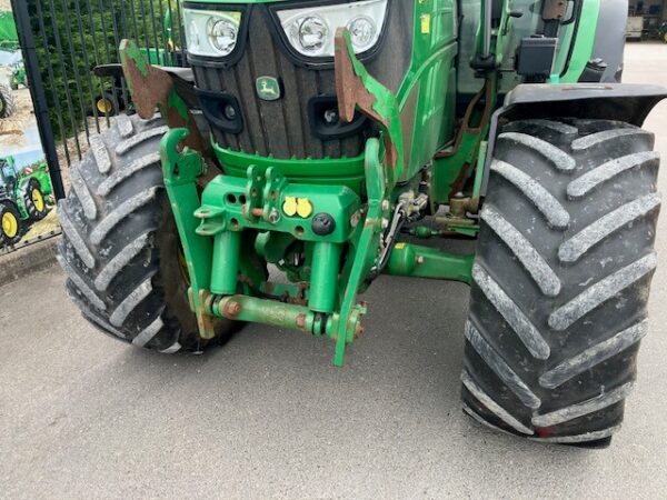 Трактор John Deere 6125R (2013)