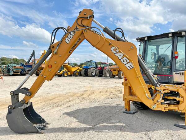 Екскаватор Case 851FX (2023)