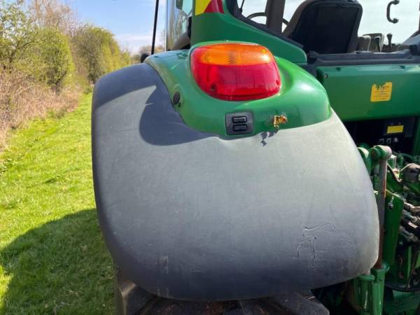 Трактор John Deere 6534 (2011)