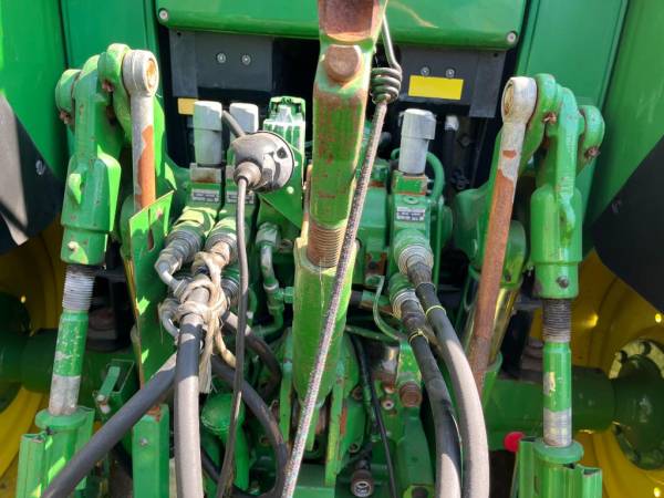 Трактор John Deere 6534 (2011)