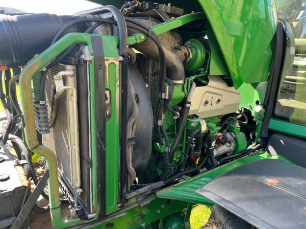 Трактор John Deere 6534 (2011)