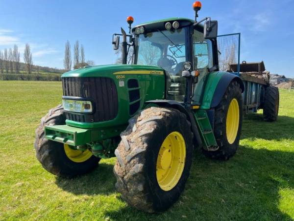 Трактор John Deere 6534 (2011)