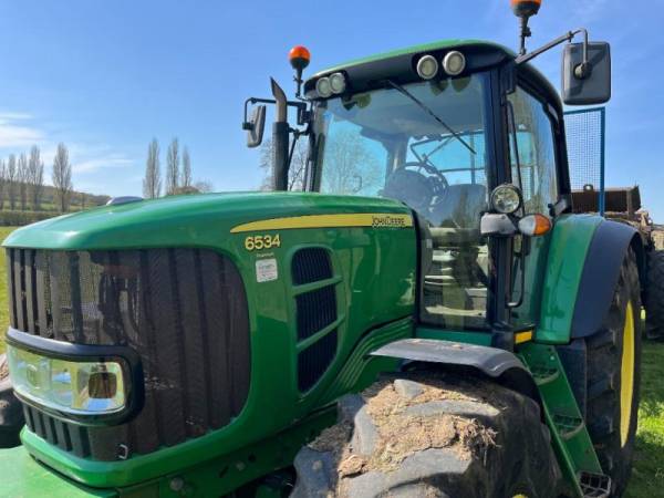 Трактор John Deere 6534 (2011)
