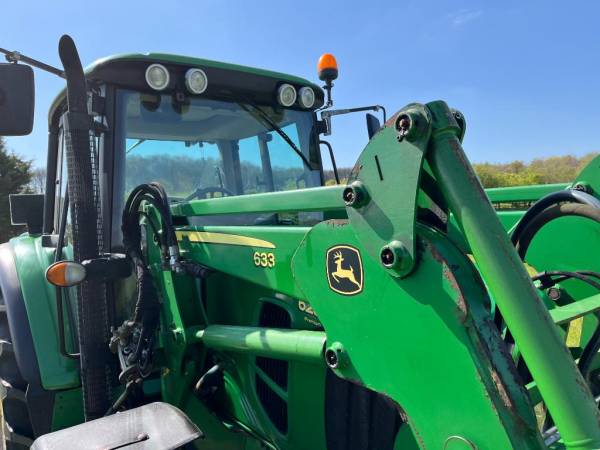 Трактор John Deere 6230 (2008)