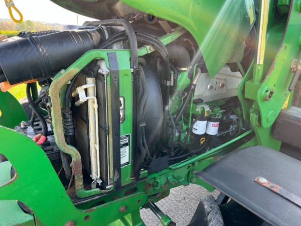 Трактор John Deere 6230 (2008)