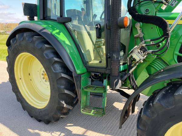 Трактор John Deere 6230 (2008)