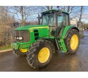 Трактор John Deere 6630