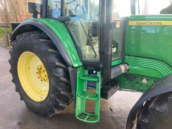 Трактор John Deere 6630 (2012)