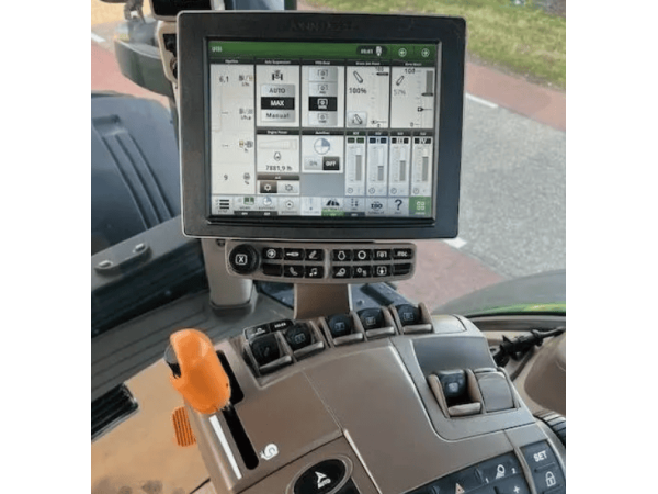 Трактор John Deere 7310R (2015)