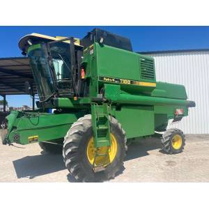 Комбайн John Deere 1188 (1991)