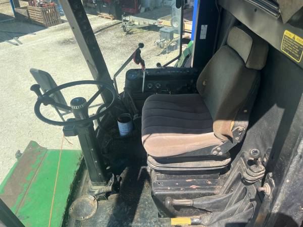 Комбайн John Deere 1188 (1991)