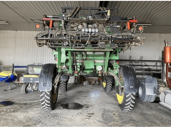 Обприскувач John Deere 4830 (2011)