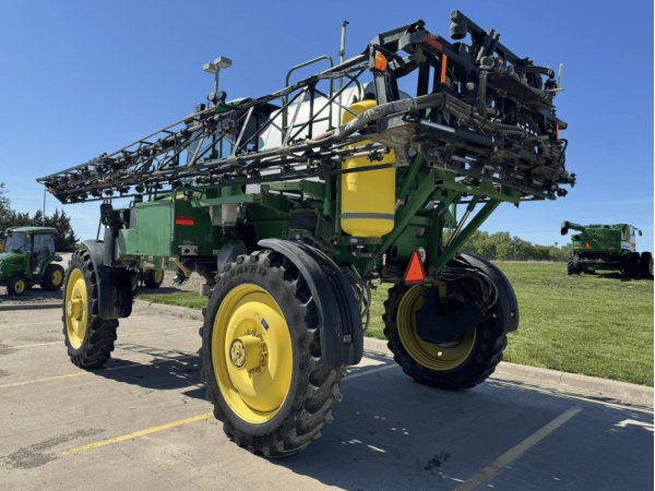 Обприскувач John Deere 4830 (2009)