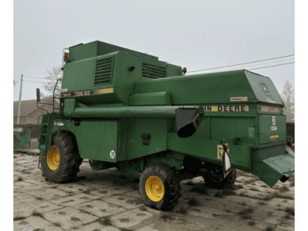 Комбайн John Deere 1188 (1990)