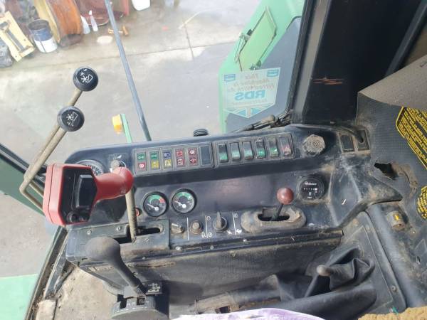 Комбайн John Deere 1188 (1992)