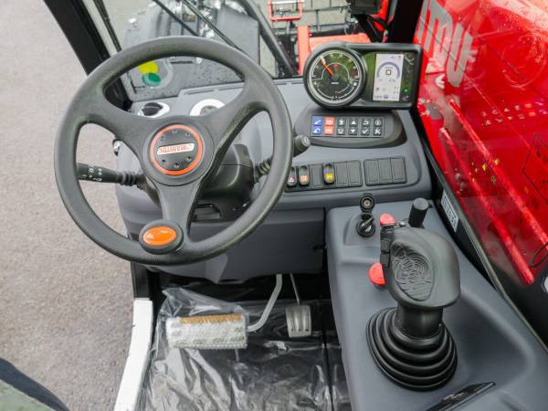 Навантажувач Manitou MT 730H (2023)