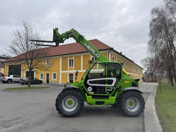 Навантажувач Merlo P38.10 (2024)