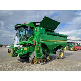Комбайн John Deere S680 (2012)