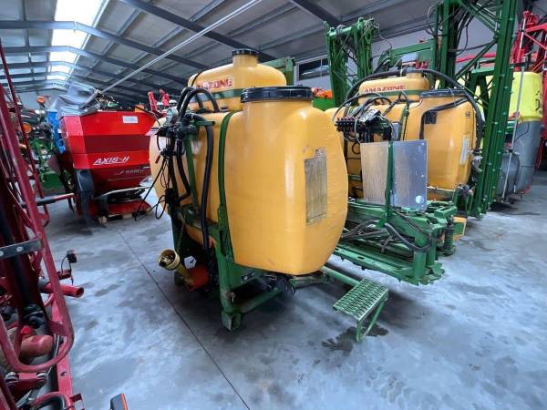 Навісний обприскувач Amazone UF 1000 (1998)