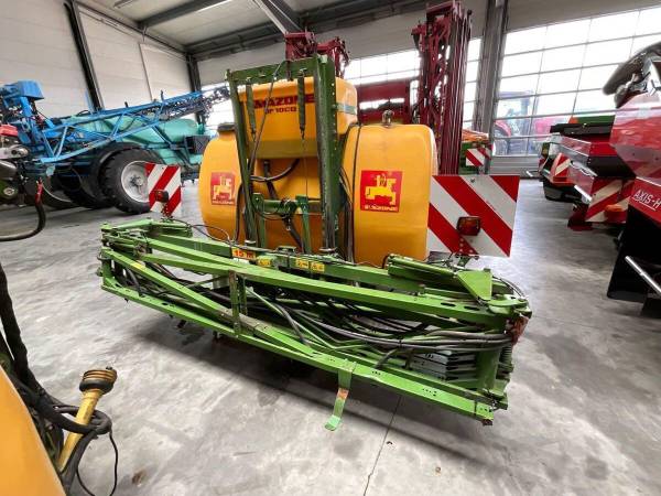 Навісний обприскувач Amazone UF 1000 (1998)