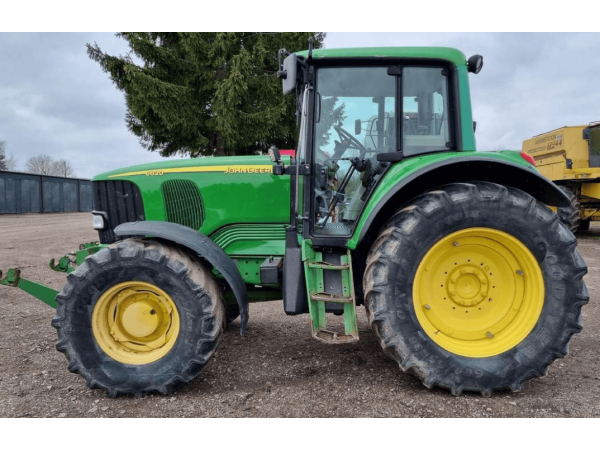 Трактор John Deere 6620 (2005)