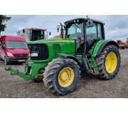 Трактор John Deere 6620
