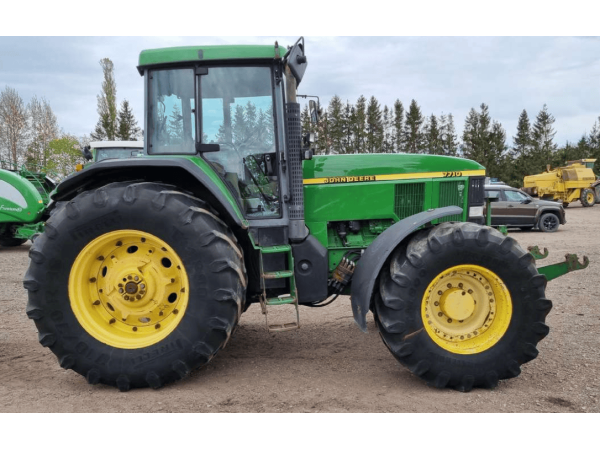 Трактор John Deere 7710 (2000)