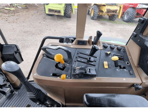 Трактор John Deere 7710 (2000)
