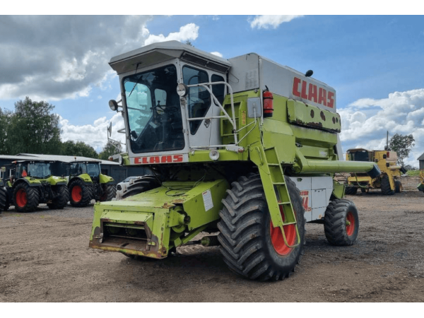 Комбайн Claas Dominator 114 CS (1990)