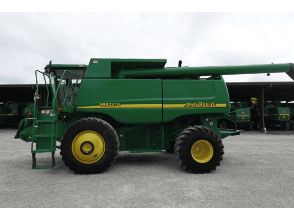 Комбайн John Deere 9660 STS (2004)