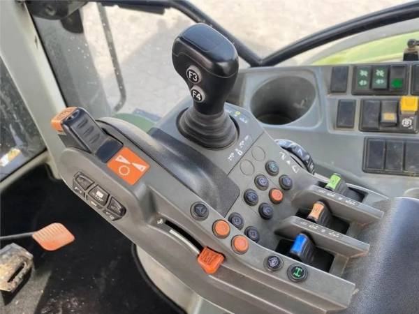 Трактор Claas Arion 610 (2018)