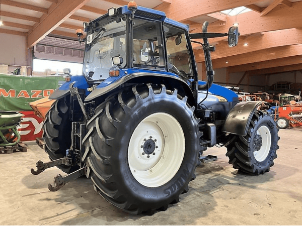 Трактор New Holland TM 120 (2000)